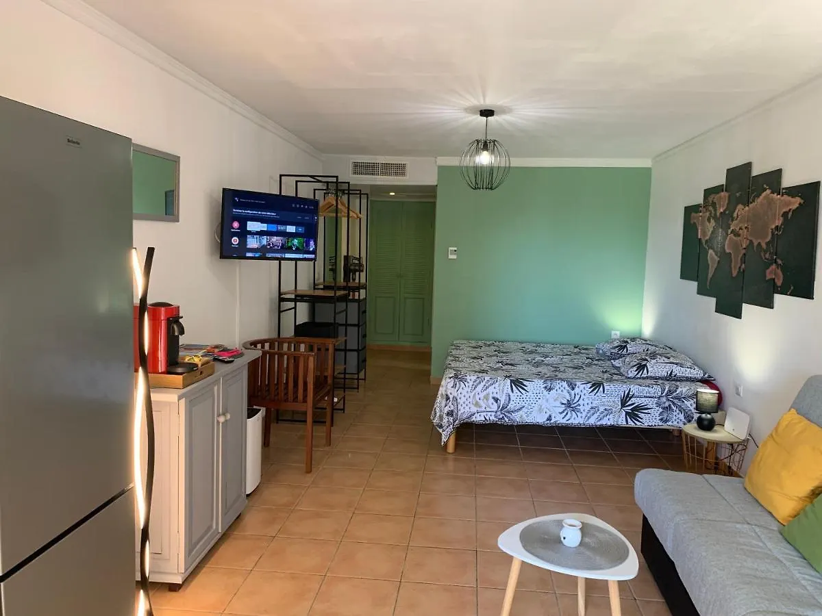 Apartment Studio Karatas Village Vacances Anime Sainte Anne